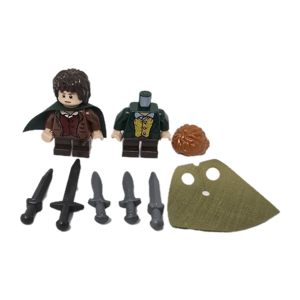 Lego Lord Of The Rings 9472 Attack‎ On Weathertop Frodo Merry Minifigures